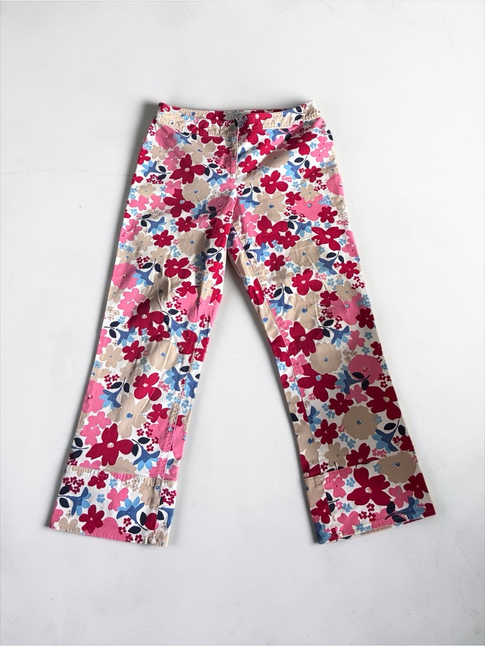 LOFT Floral Capris in Pink, Red, Blue, Cream - Picture 2 of 5